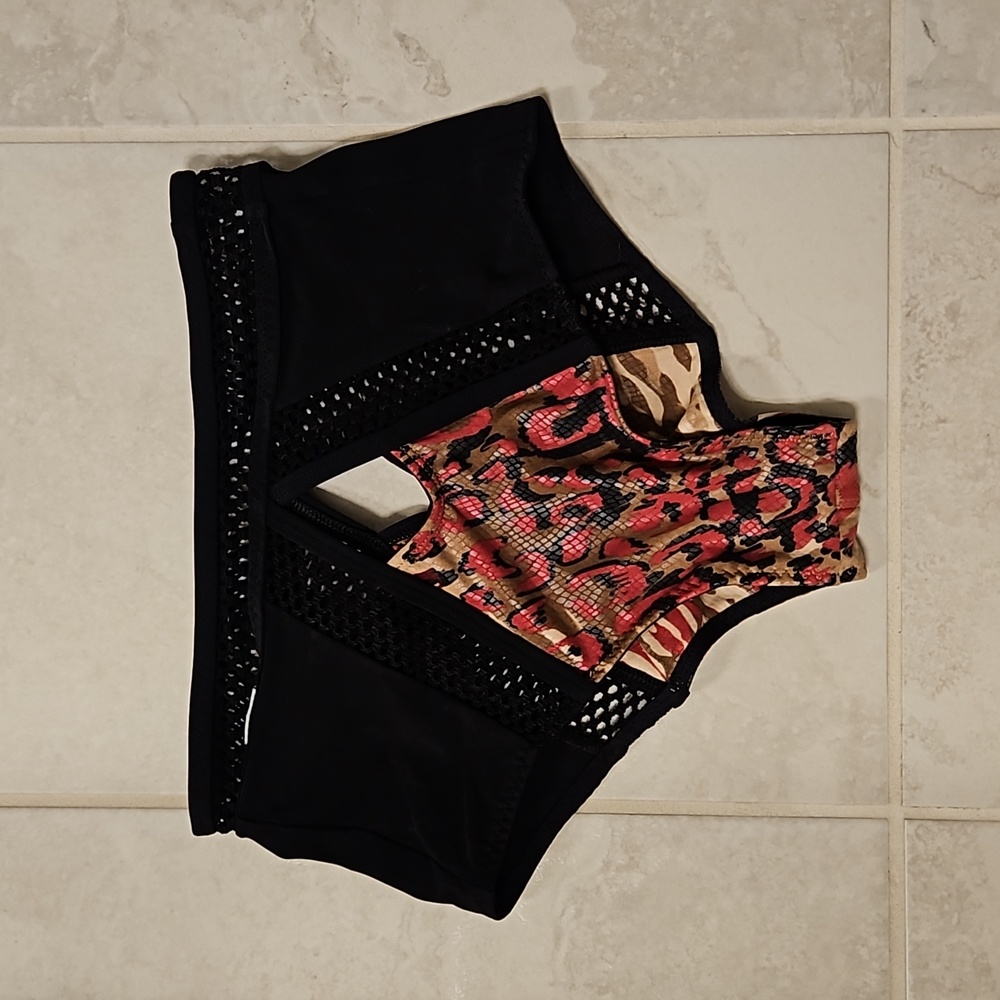 High waist dance shorts